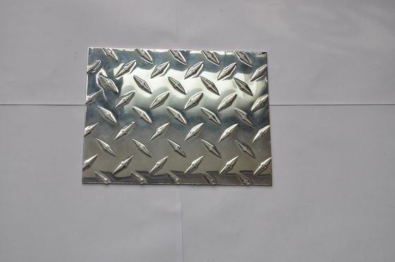 Karierte Platte Soems Aluminium, silberner Diamant prägeartiges Aluminiumblatt