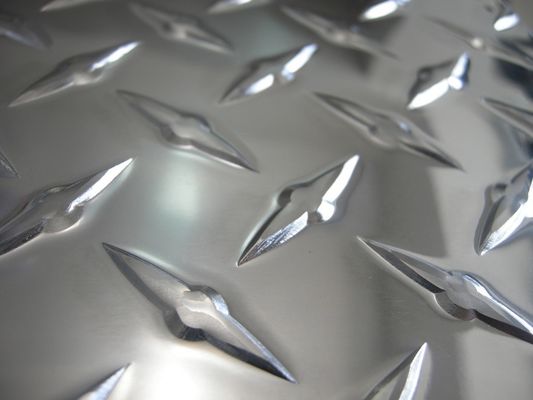 Silbernes Aluminiumwarzenblech-Blatt-einfache Fabrikation für Schiffbau